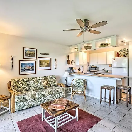 Kaunakakai Escape Heated Pool And Beach Access Exterior photo